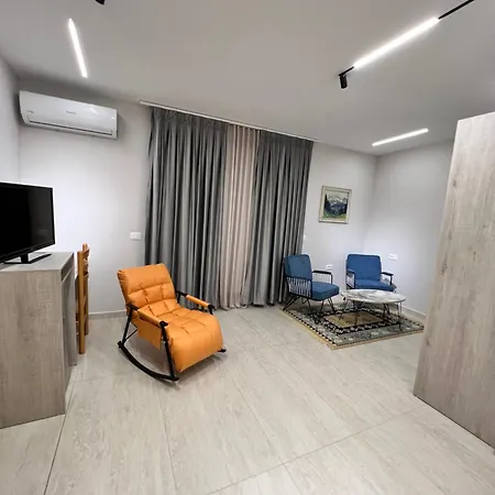 Hotell Lyden Golem (Tirana)