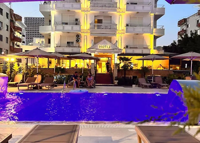 Lyden Hotel Golem (Tirana)